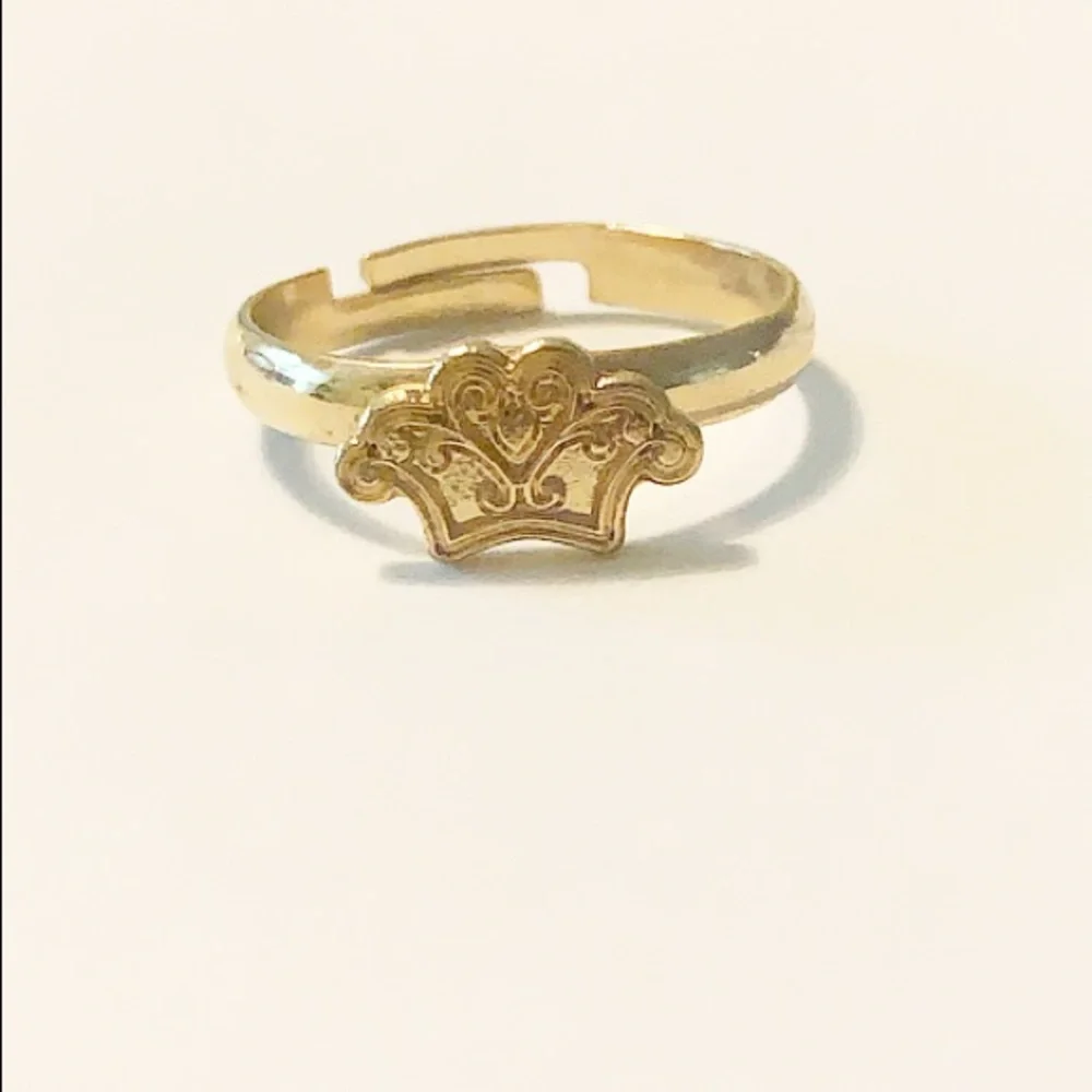 Vintage Disney adjustable gold ring size 7/8
